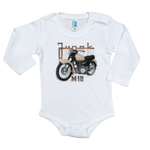 Junak M10 — body